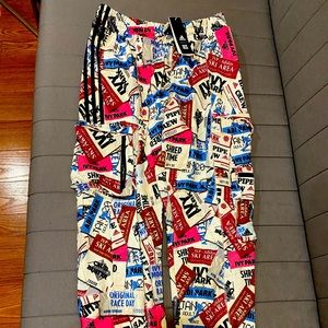 Brand new ivy park sweatpants with tags included. Size SMALL